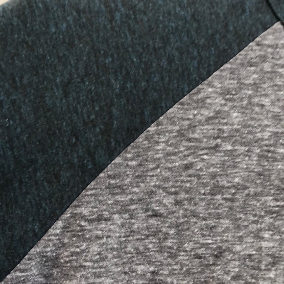 XS LuLaRoe Randy - Picture 2 of 3